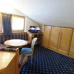 Hotell Galli 3*